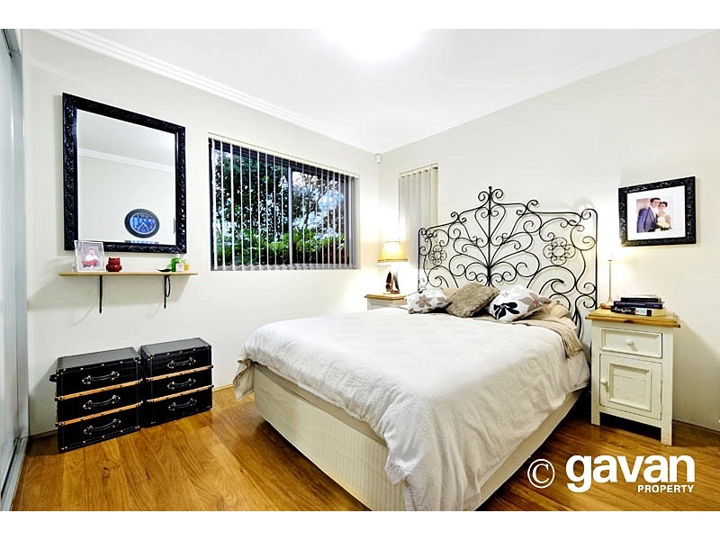 2/33 Martin Place, Mortdale NSW 2223