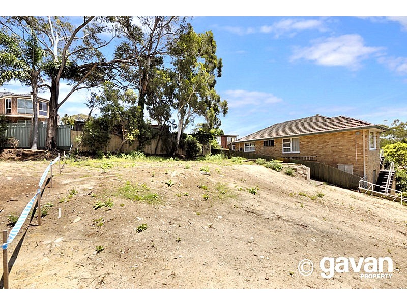 11 Booyong Avenue, Lugarno NSW 2210