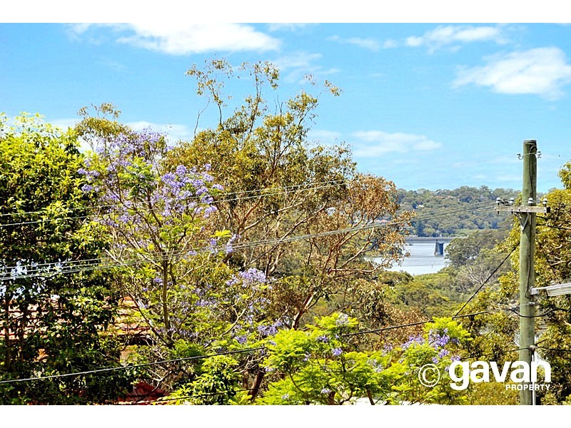 11 Booyong Avenue, Lugarno NSW 2210