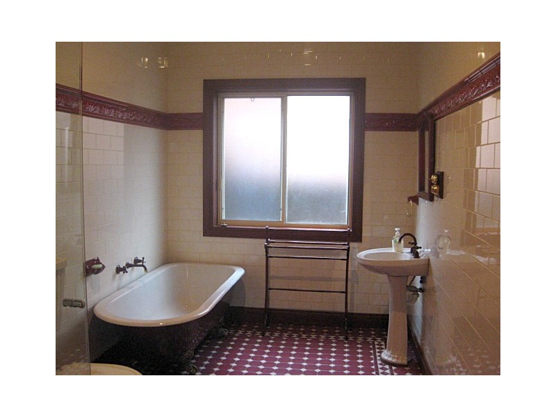 4 Read Street, Blakehurst NSW 2221