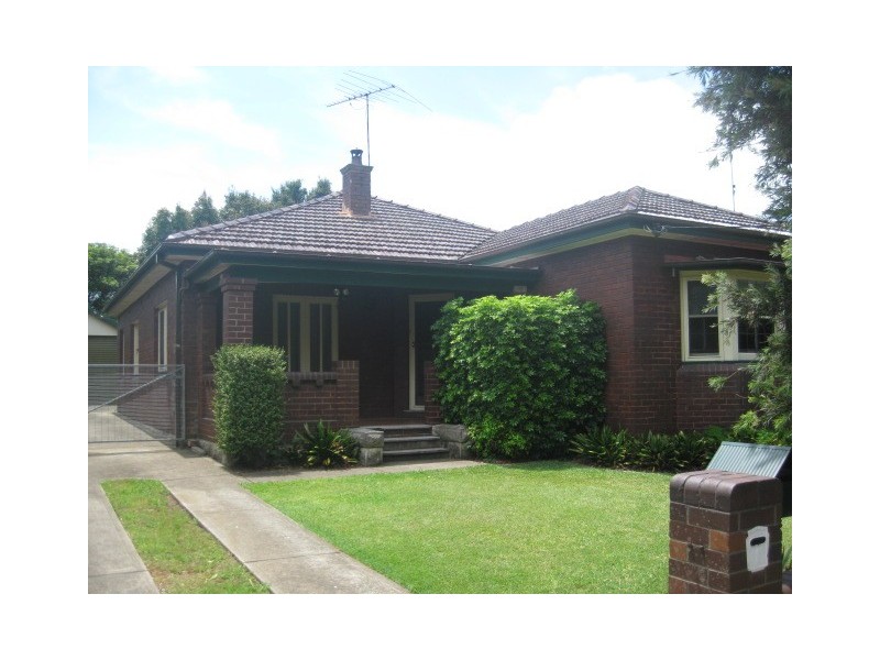 72 McRaes Avenue, Penshurst NSW 2222