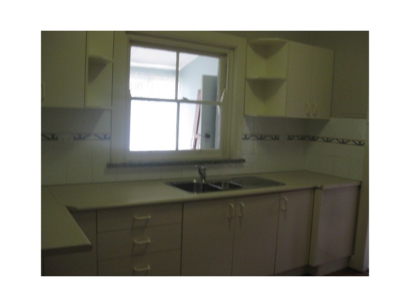 72 McRaes Avenue, Penshurst NSW 2222