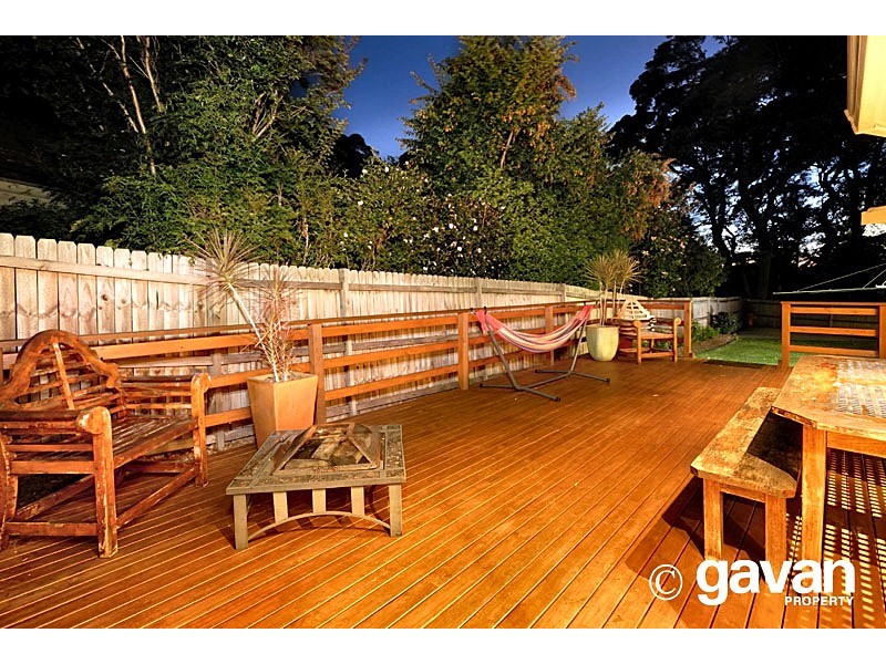 4 Simone Place, Peakhurst NSW 2210