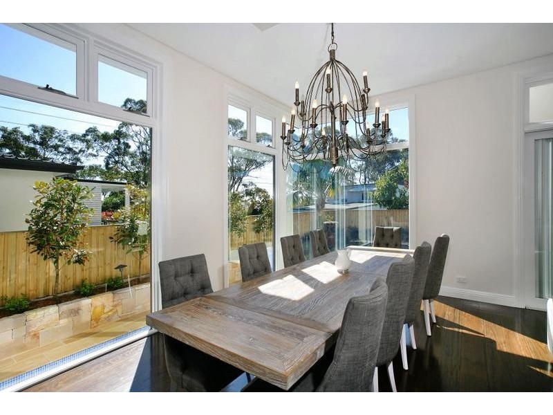 22 Grandview Crescent, Lugarno NSW 2210