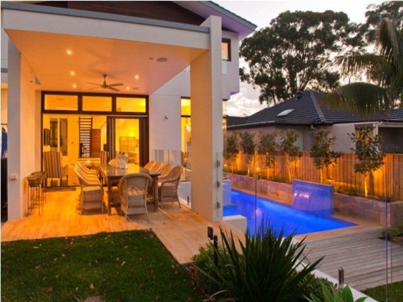 22 Grandview Crescent, Lugarno NSW 2210