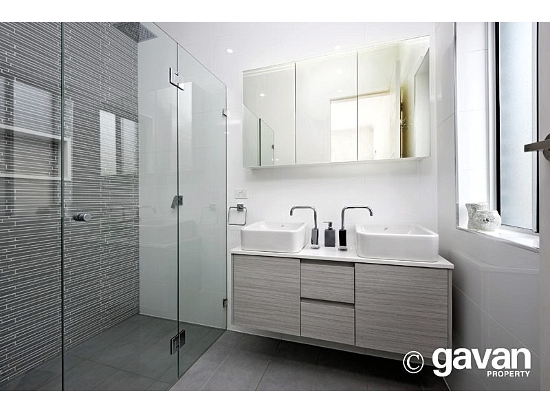 81 Lawrence Street, Peakhurst NSW 2210