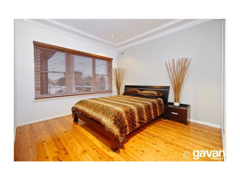 84 Grove Avenue, Hurstville Grove NSW 2220