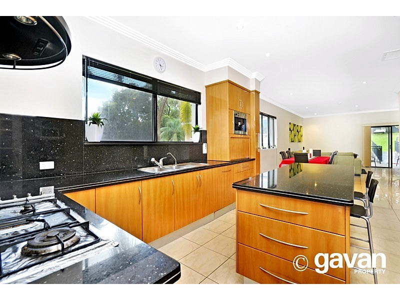 136 Kyle Parade, Kyle Bay NSW 2221