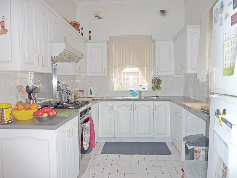 55 Baumans Road, Peakhurst NSW 2210