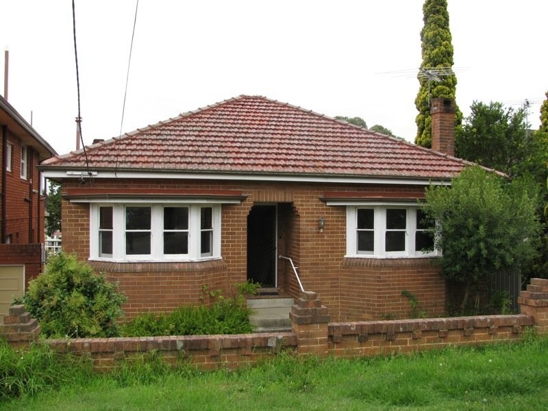 249 Connells Point Road, Connells Point NSW 2221