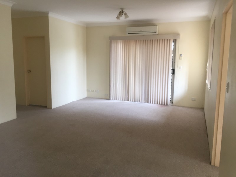 2/21 Martin Place, Mortdale NSW 2223