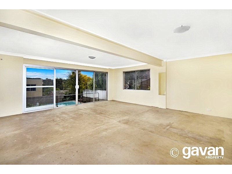 22 Boorara Ave, Oatley NSW 2223