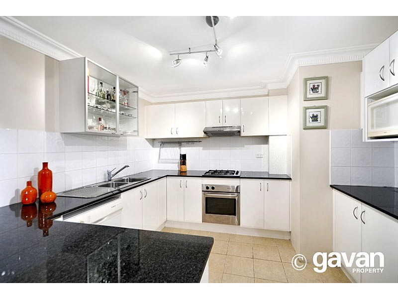13/96-98 Yathong Road, Caringbah NSW 2229
