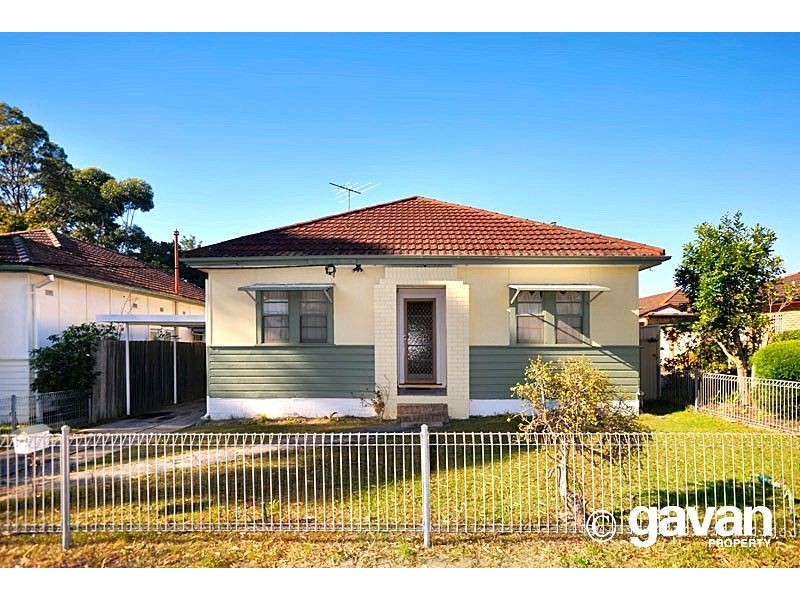74 Greenacre Road, Connells Point NSW 2221