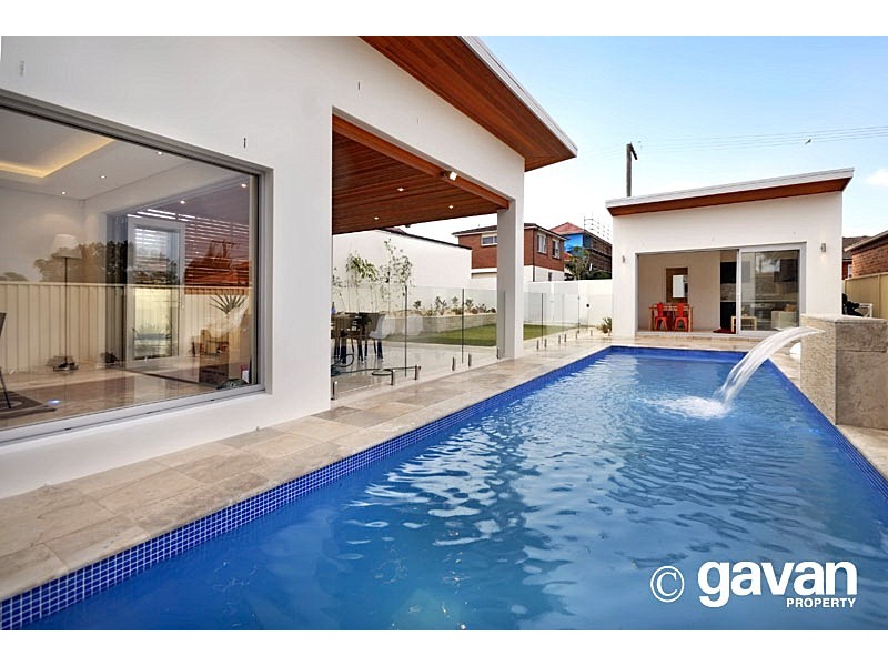 72 Hatfield Street, Blakehurst NSW 2221