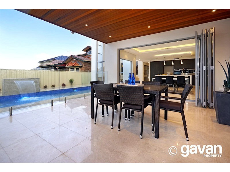 72 Hatfield Street, Blakehurst NSW 2221