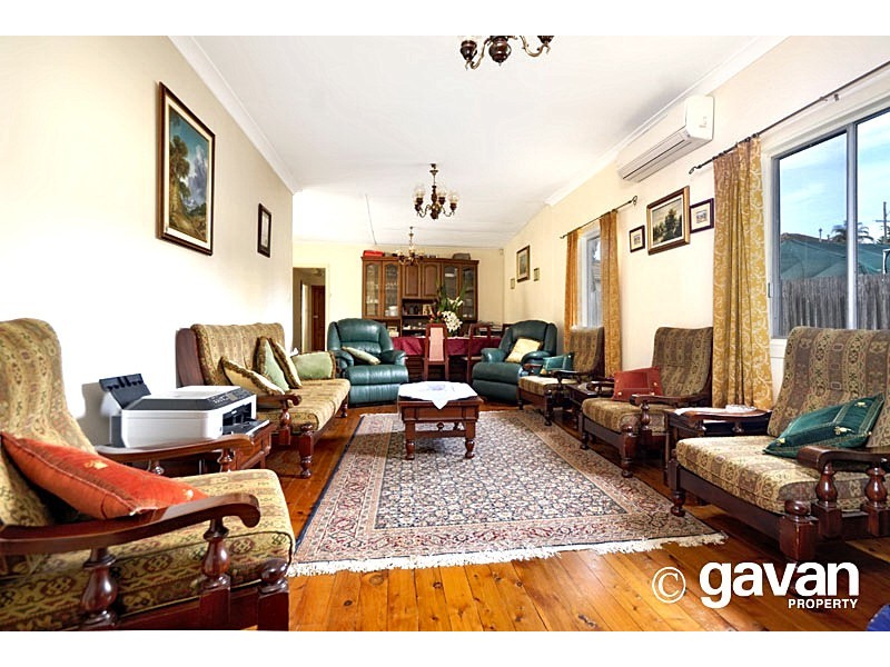 28 Johnstone Street, Peakhurst NSW 2210