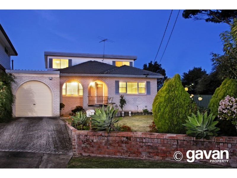 18 Sunlea Ave, Mortdale NSW 2223