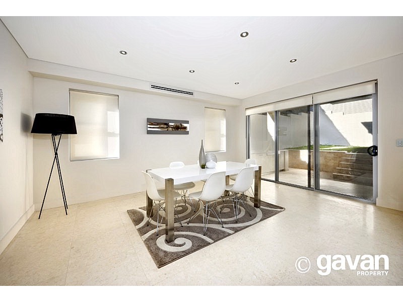 6 Cross Street, Kyle Bay NSW 2221