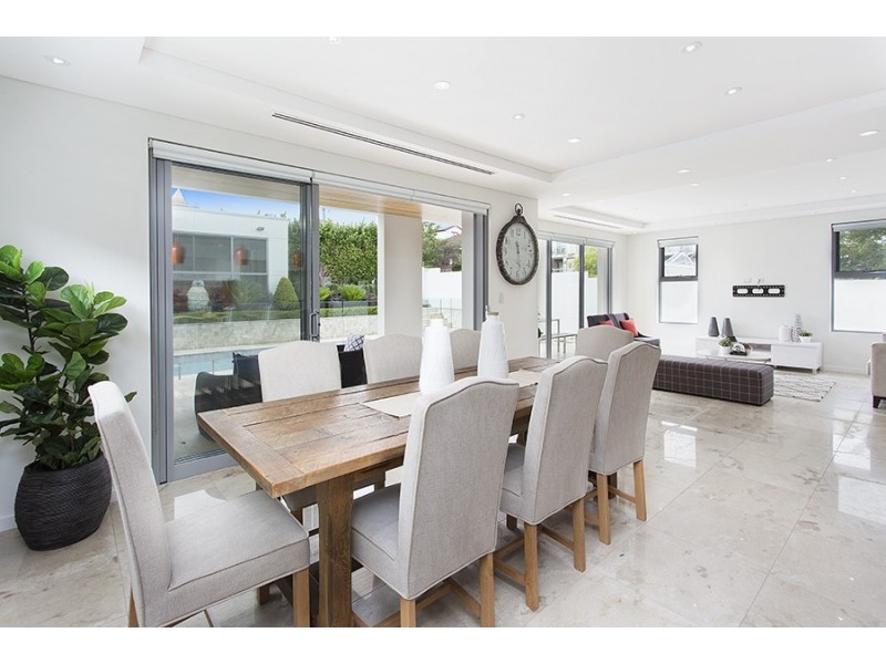 127 Woniora Road, South Hurstville NSW 2221