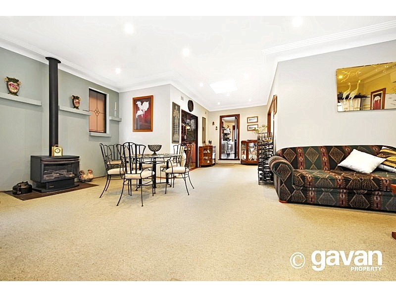 51 Belmore Rd, Peakhurst NSW 2210