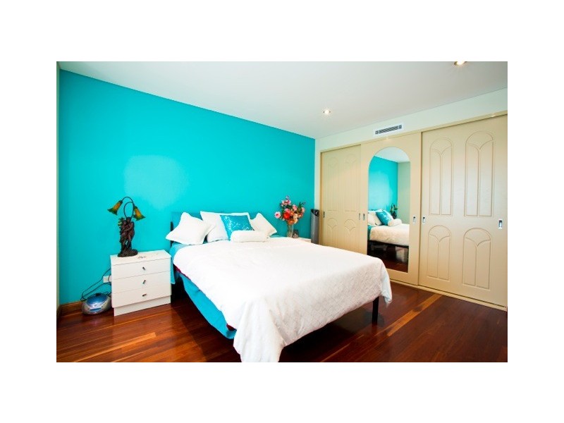 8 Carlton Crescent, Kogarah Bay NSW 2217