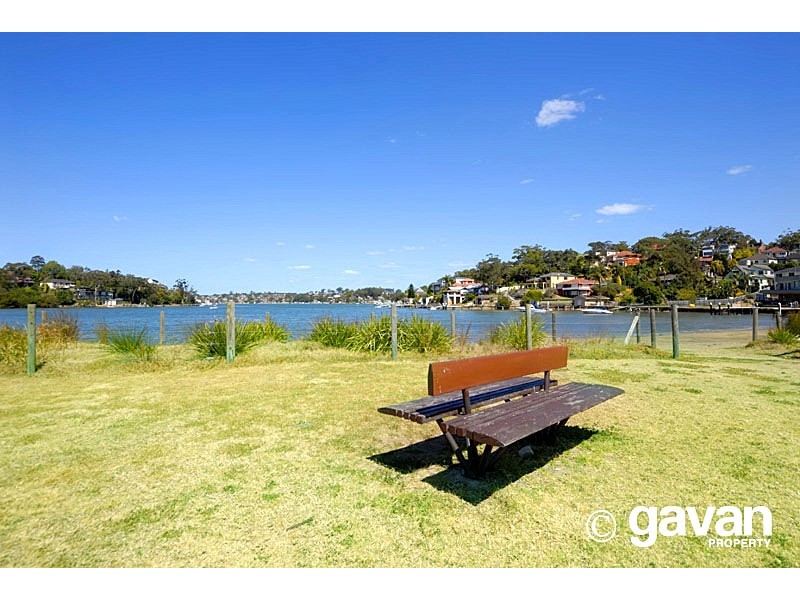 11 Kyle Pde, Kyle Bay NSW 2221