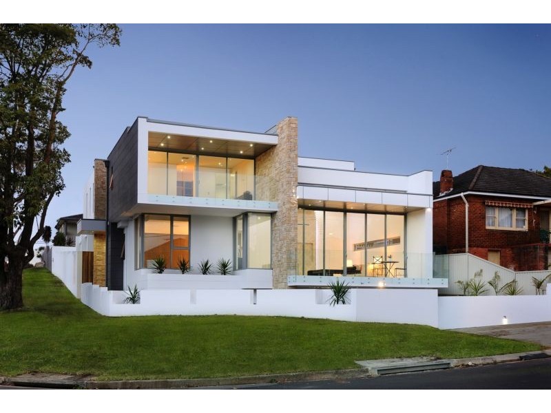 30 Lynwood St, Blakehurst NSW 2221