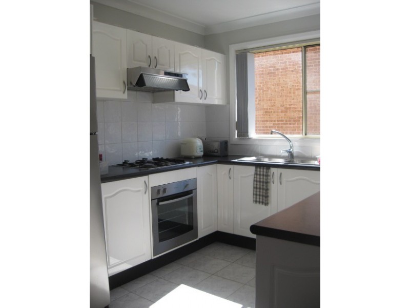 1/102 Arcadia, Penshurst NSW 2222