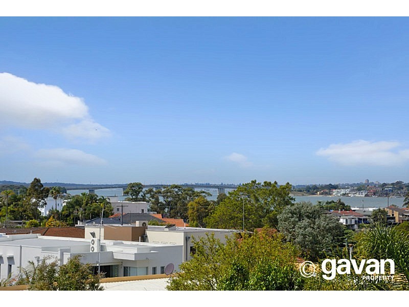 37 Hatfield Street, Blakehurst NSW 2221