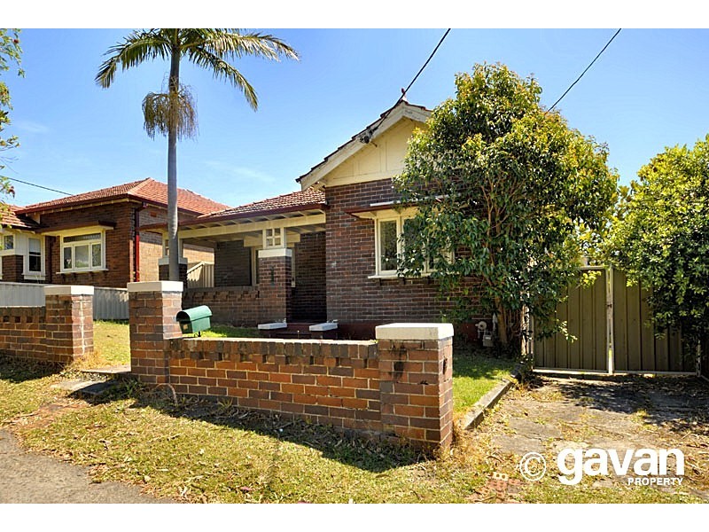 39 Grosvenor Rd, South Hurstville NSW 2221