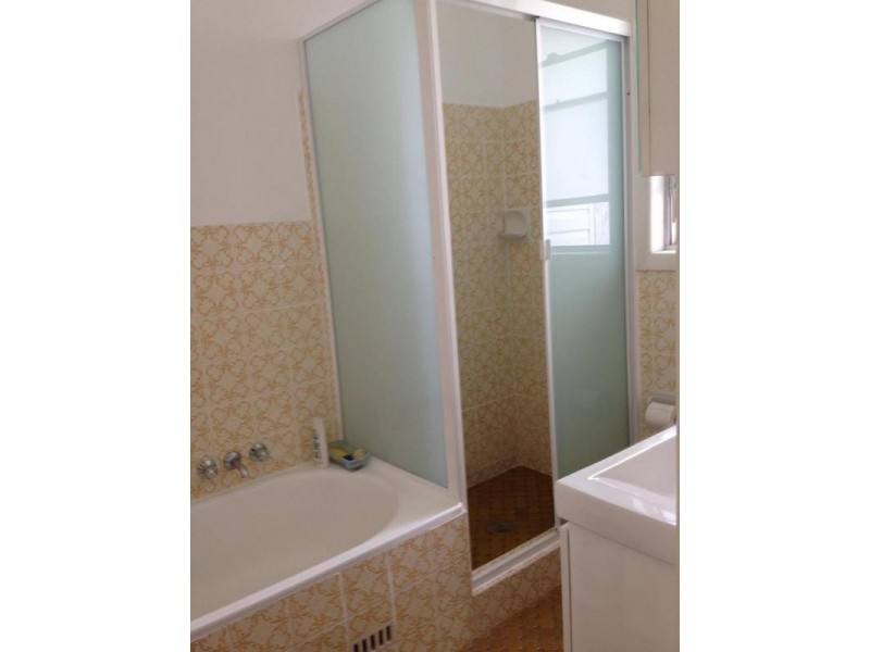 14 Isaac Street, Peakhurst NSW 2210