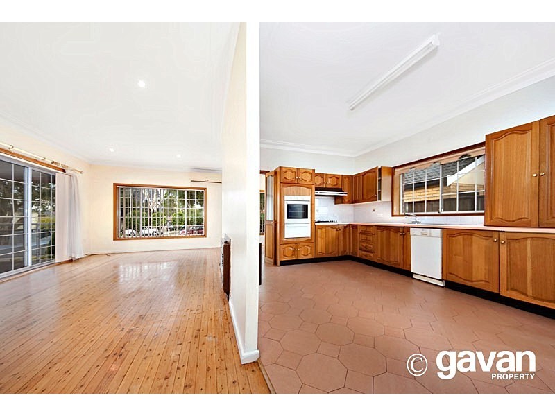 44 Penshurst Road, Roselands NSW 2196