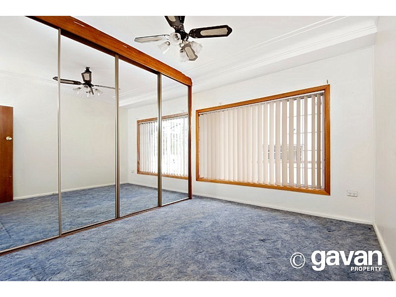 44 Penshurst Road, Roselands NSW 2196