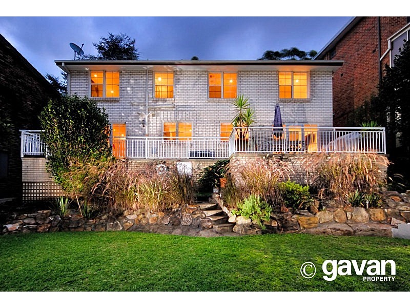 52 Allwood Crescent, Lugarno NSW 2210