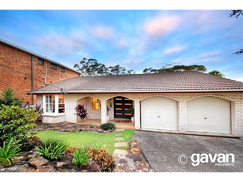 52 Allwood Crescent, Lugarno NSW 2210