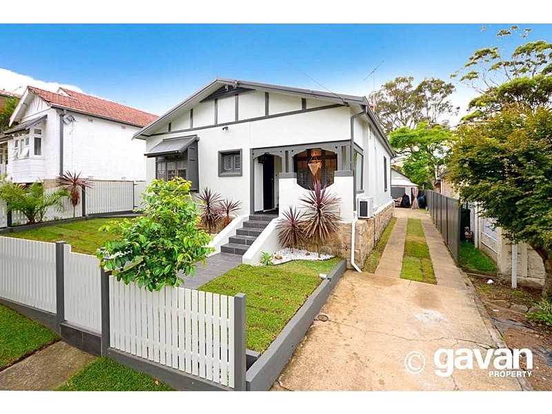 66 Laycock Rd, Penshurst NSW 2222