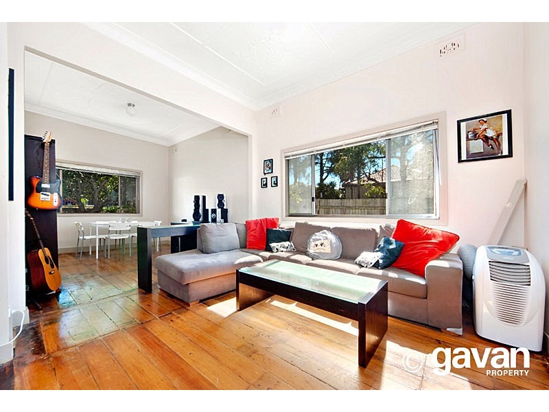 108 Railway Parade, Mortdale NSW 2223