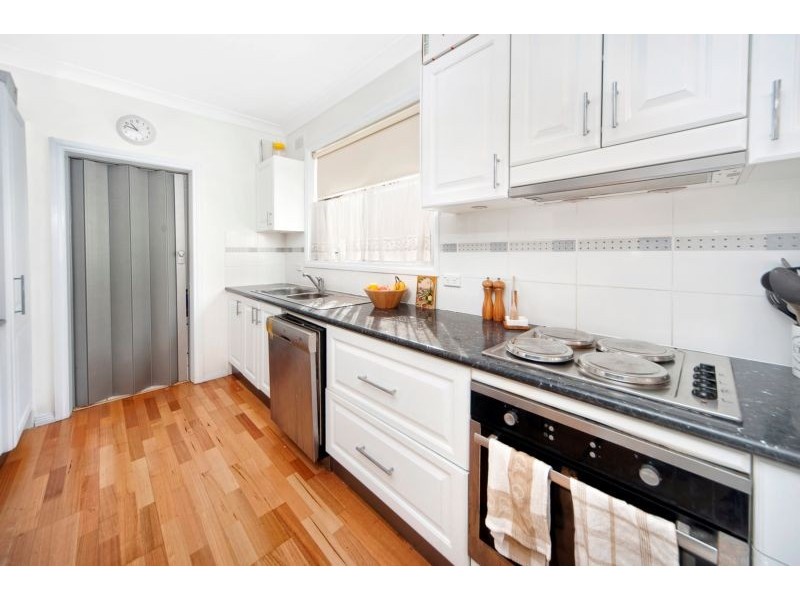 1/17 Martin Place, Mortdale NSW 2223