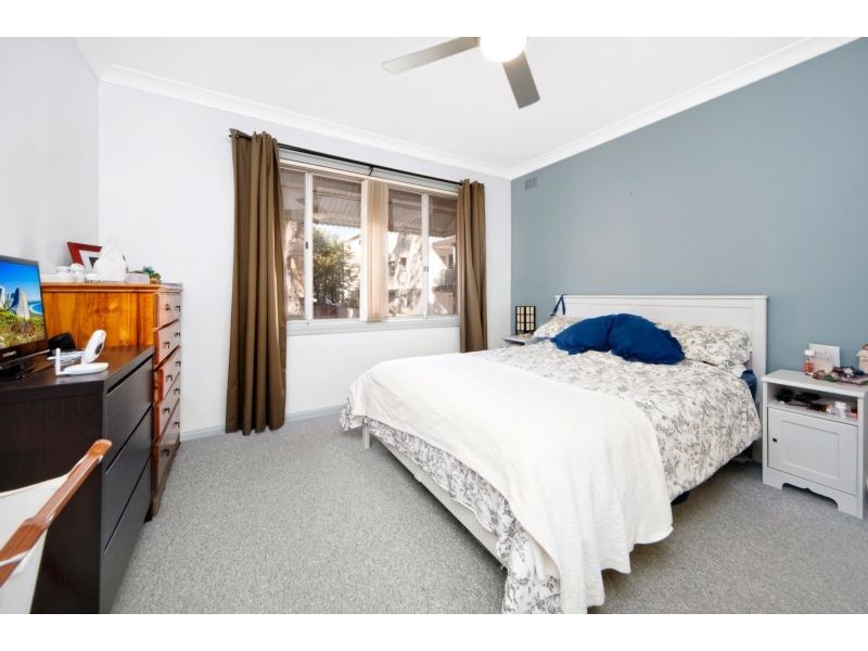 1/17 Martin Place, Mortdale NSW 2223