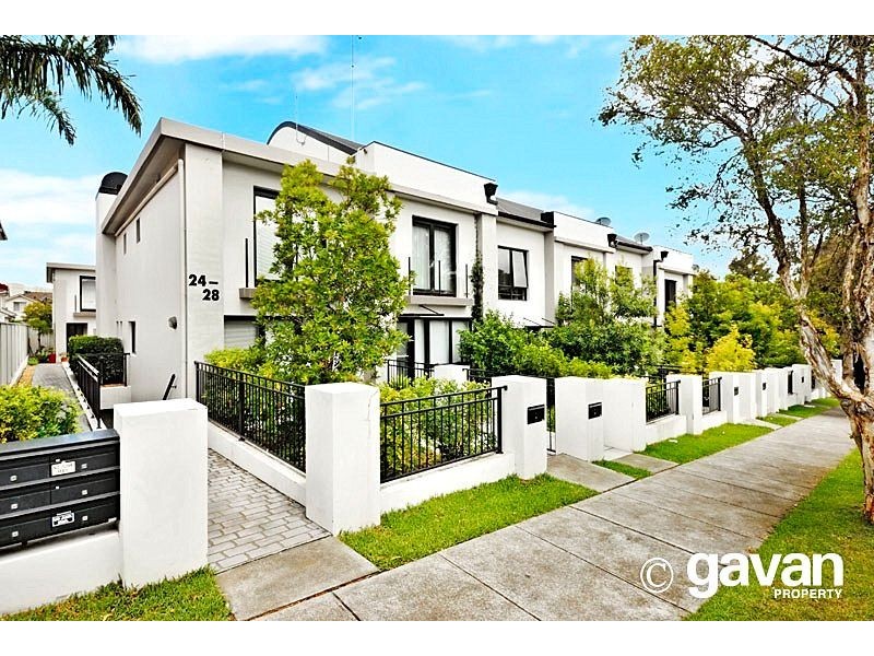 2/24 Greenacre Road, South Hurstville NSW 2221