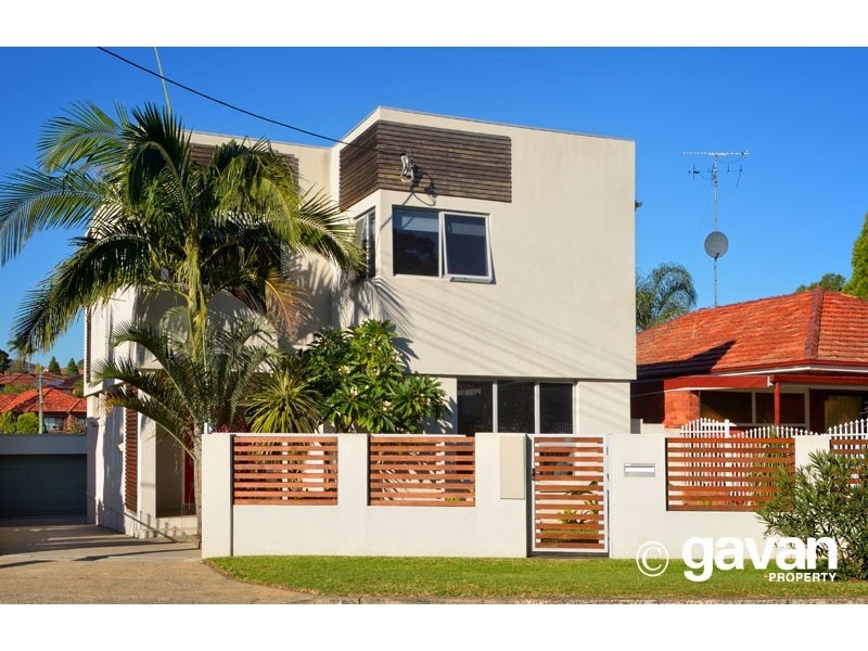 4 Flat Rock Road, Kingsgrove NSW 2208