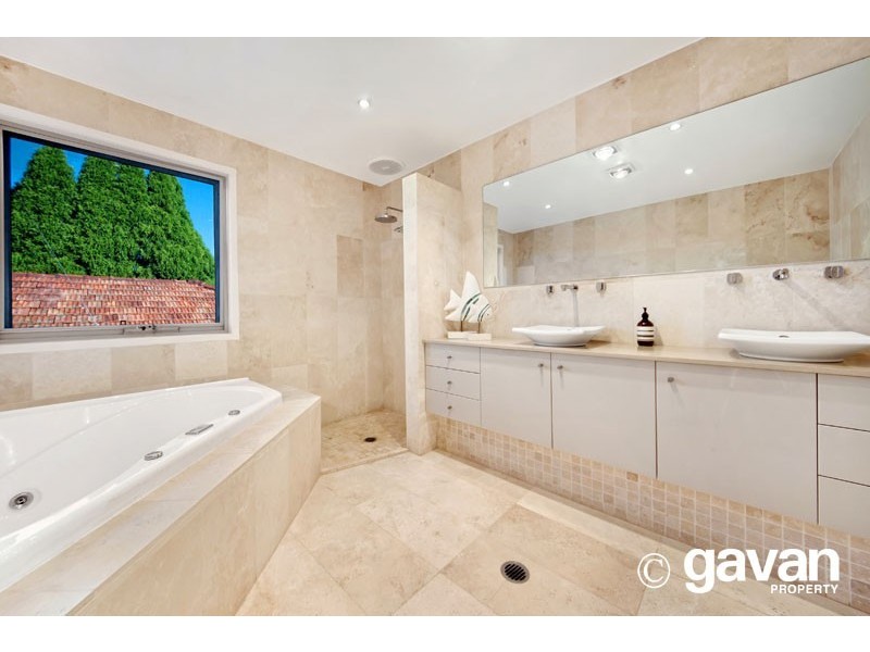 4 Flat Rock Road, Kingsgrove NSW 2208