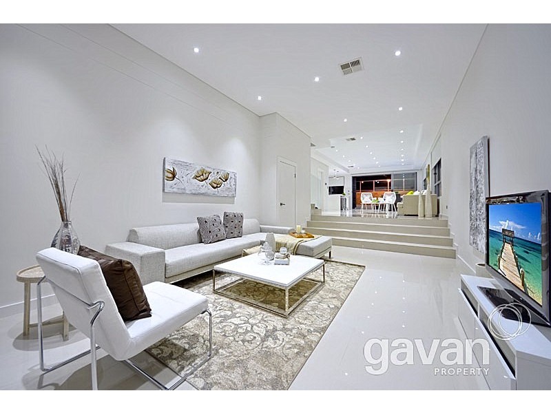 37A Trafalgar Street, Peakhurst NSW 2210