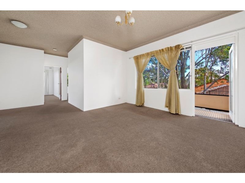 8/65 Woniora Road, Hurstville NSW 2220