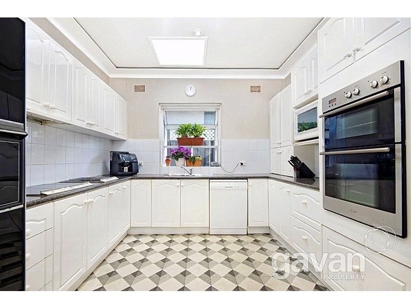 16 Empire Ave, Blakehurst NSW 2221