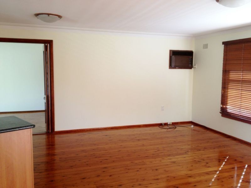 25 Sunlea Avenue, Mortdale NSW 2223