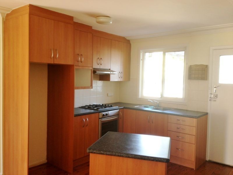 25 Sunlea Avenue, Mortdale NSW 2223