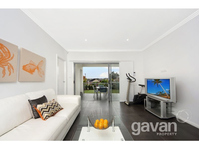 63 Queens Street, Connells Point NSW 2221