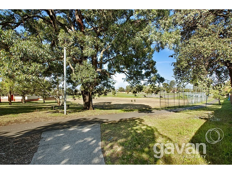 37 Holley Road, Beverly Hills NSW 2209